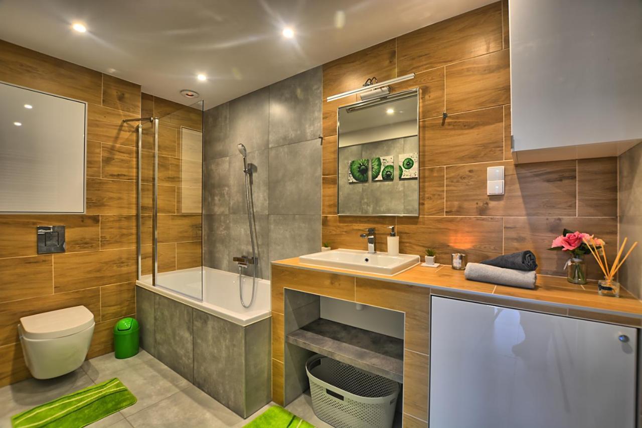 Apartament Diamentowy 莱斯科 外观 照片